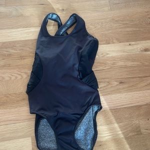 FIVEDANCEWEAR DEFY LEOTARD